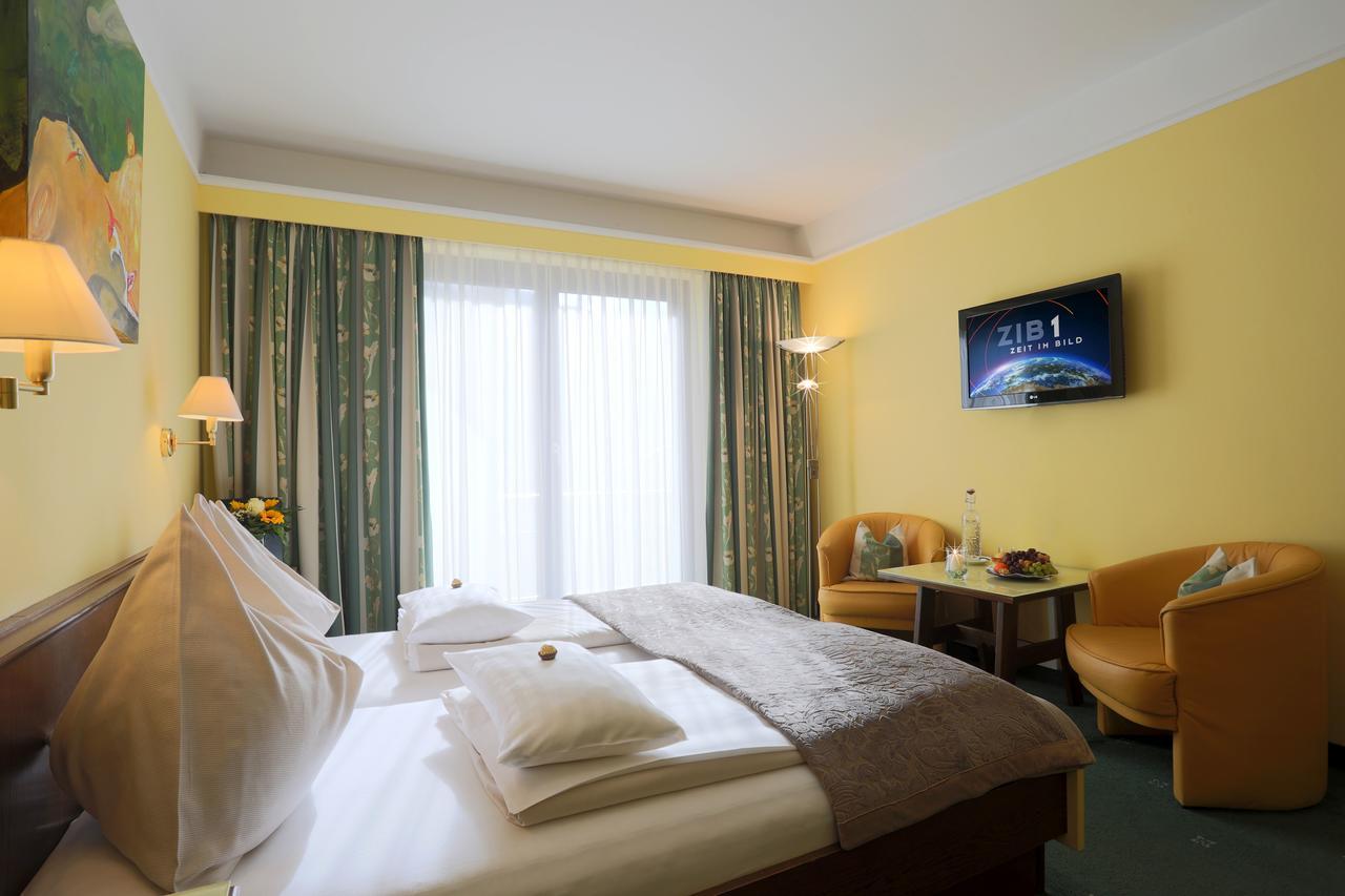 Hotel Zanker Dobriach Bagian luar foto