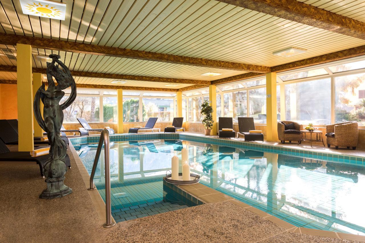 Hotel Zanker Dobriach Bagian luar foto